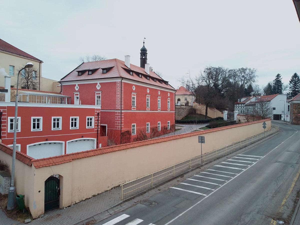 Antonio Residence Škvorec Exterior foto